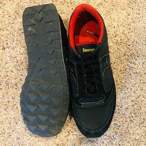 Saucony Jazz Men's US Size 11.5. In excellent condition. Soles are like new.